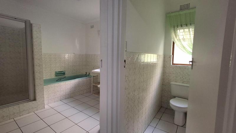 To Let 3 Bedroom Property for Rent in Table View Western Cape